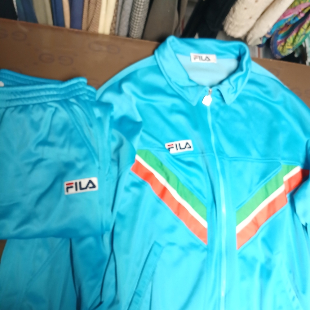 Fila Men's Track Suit. Jacket and Pants
